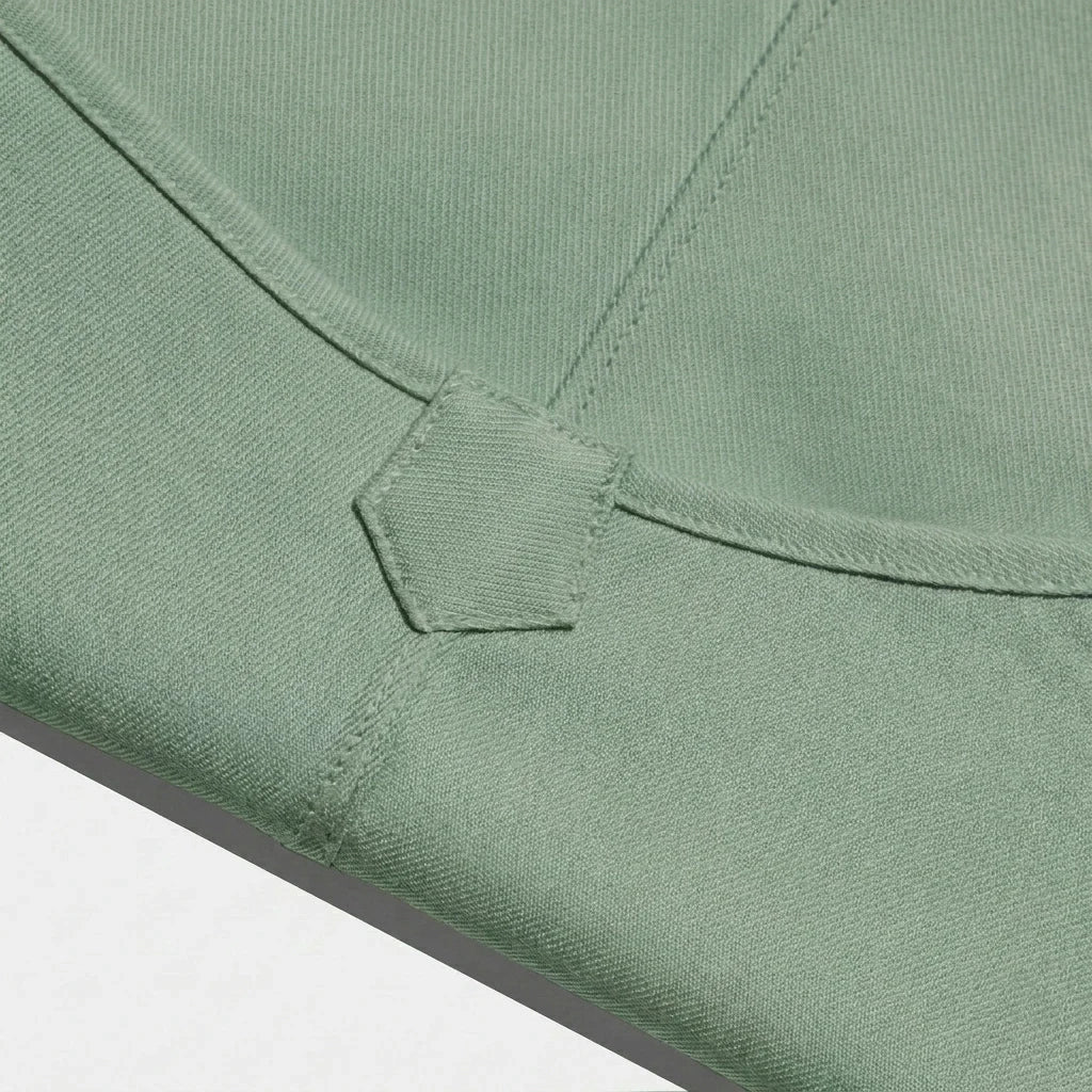 Peppermint Green – feature 1
