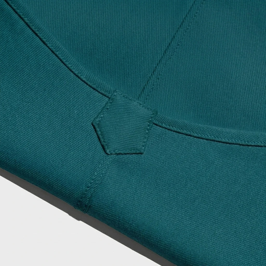 Teal Blue – feature 1