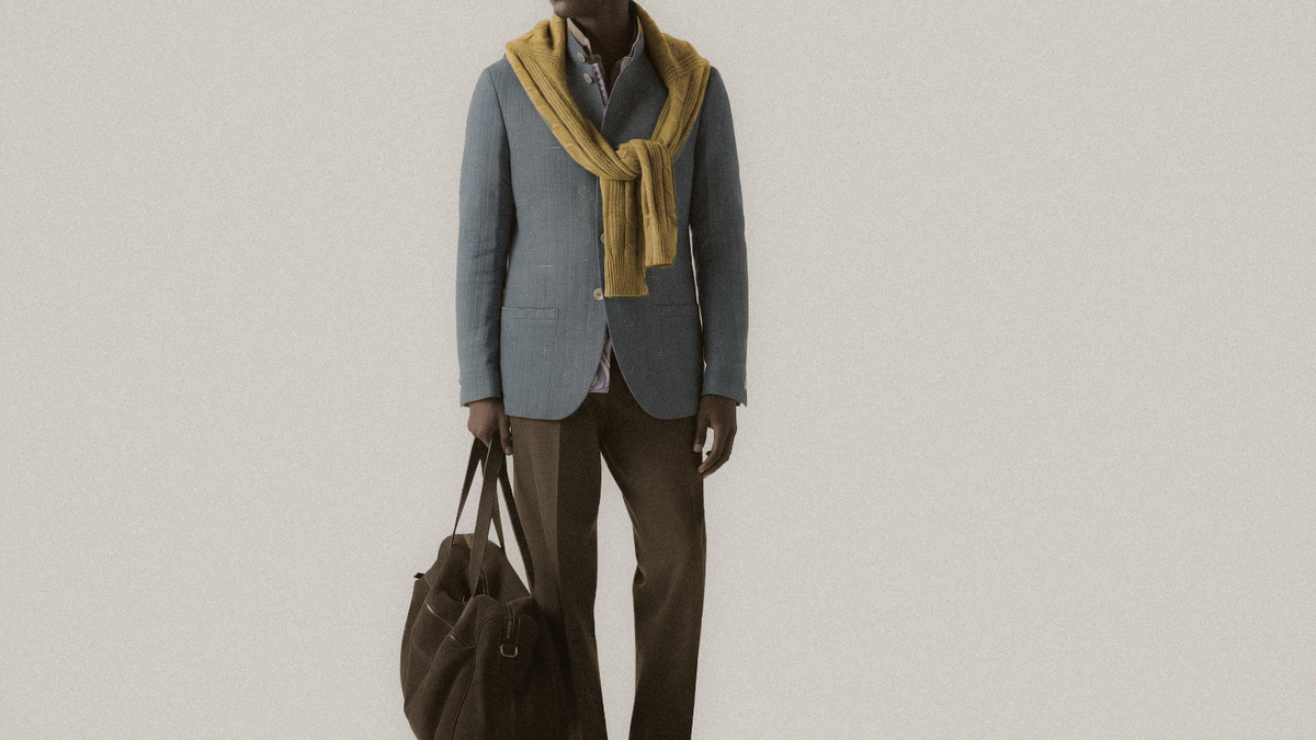 The Sammy 325 in Cerulean Tangaliya Kala Cotton worn