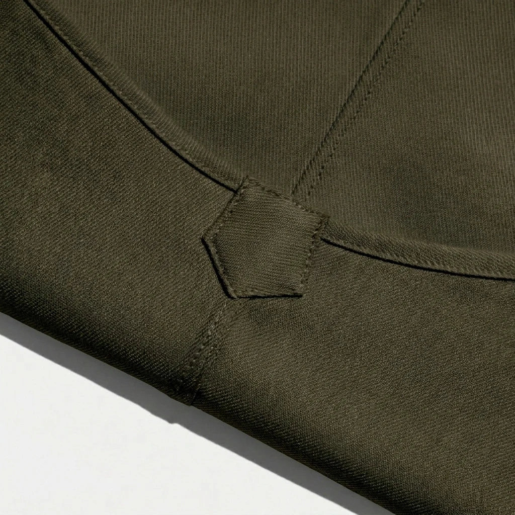 Deep Olive – feature 1