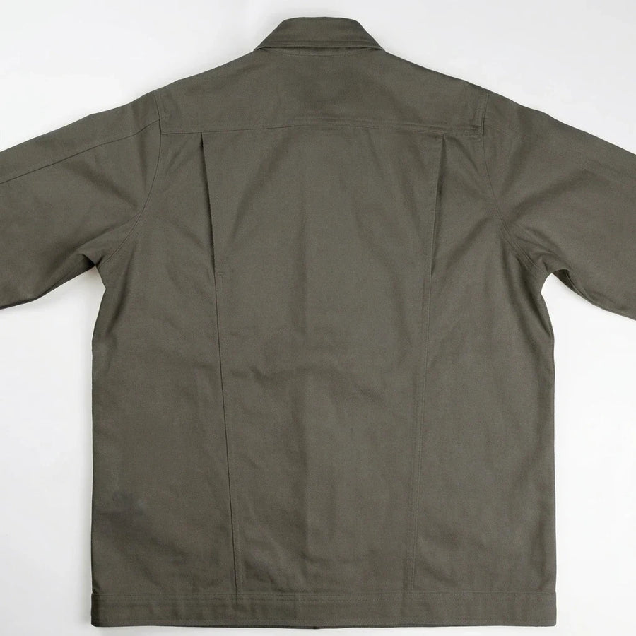 Structured Back Yoke with Bi-Swing Pleats