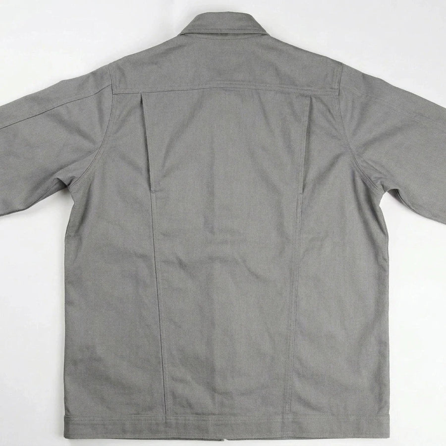 Structured Back Yoke with Bi-Swing Pleats