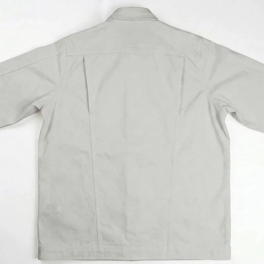 Structured Back Yoke with Bi-Swing Pleats
