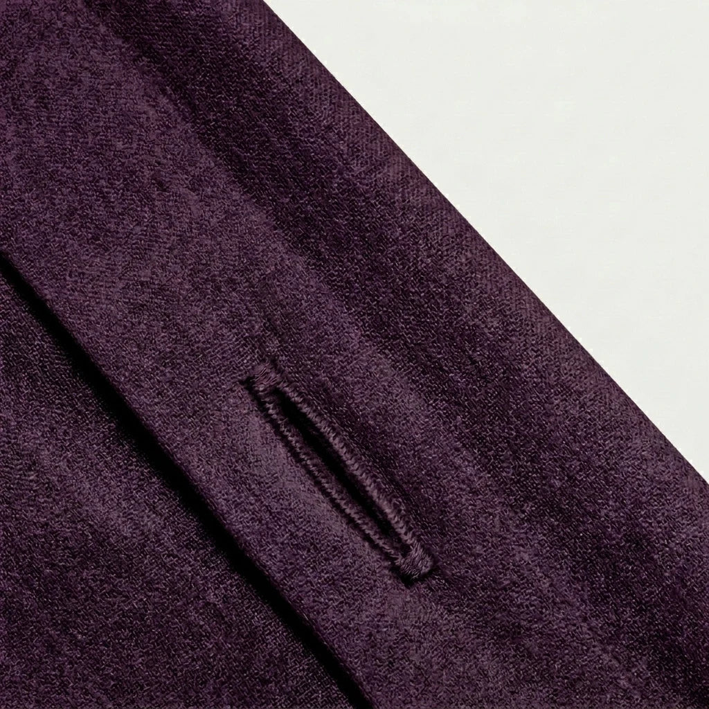 Deep Plum – feature 2