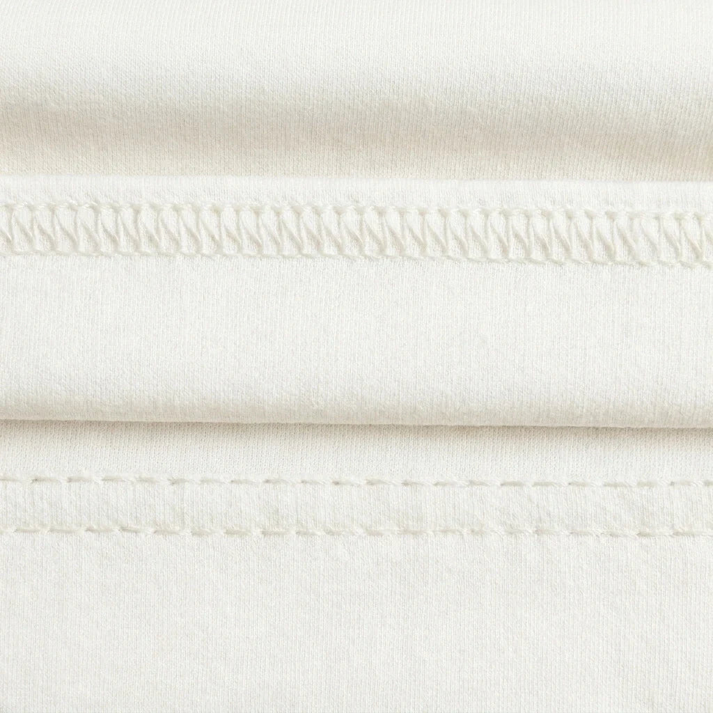 Cloud White – feature 3