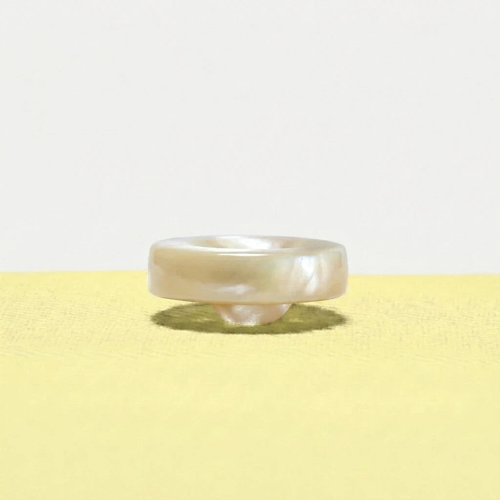 Soft Yellow – feature 3