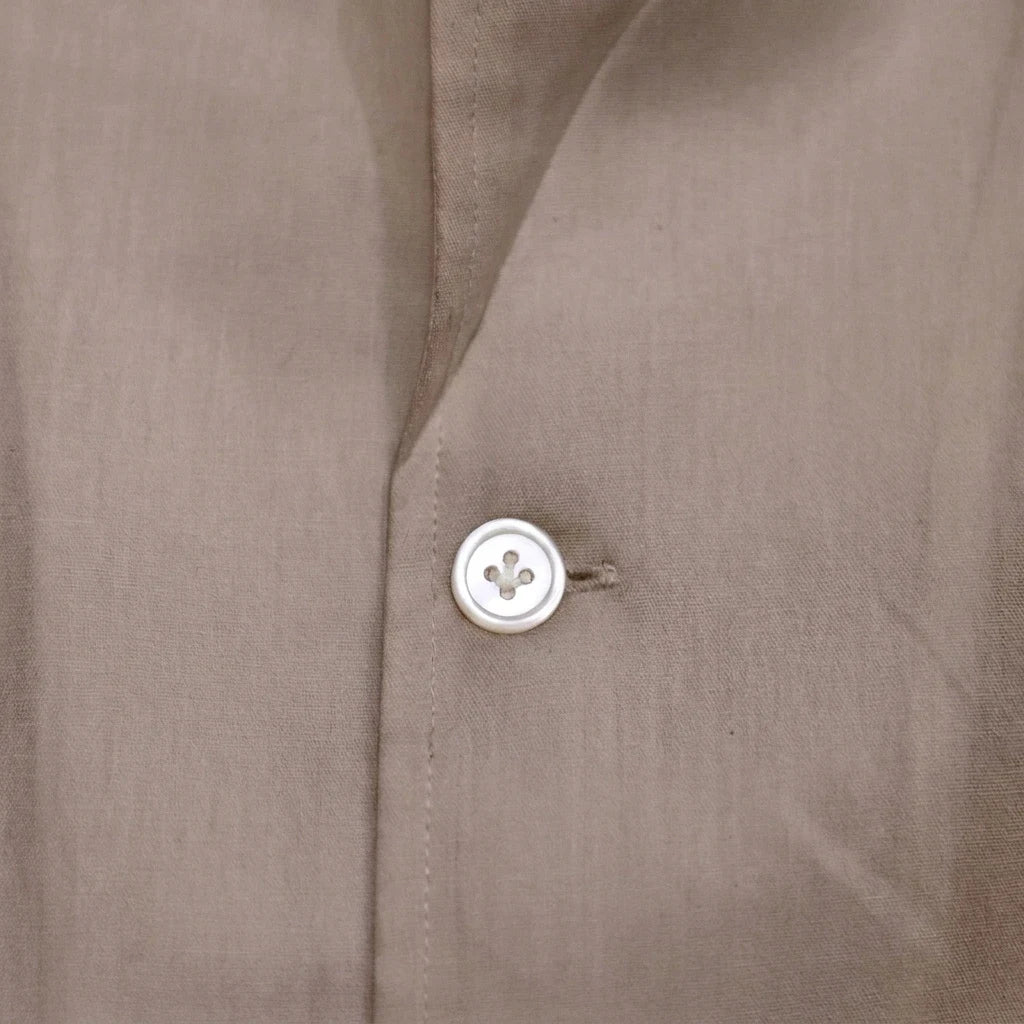 Muted Taupe – feature 3