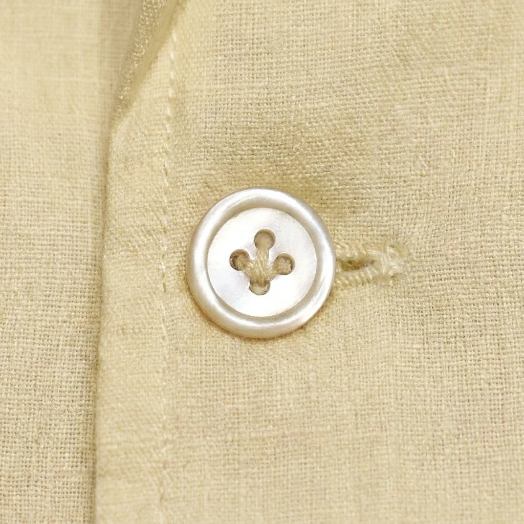 Soft Yellow – feature 3