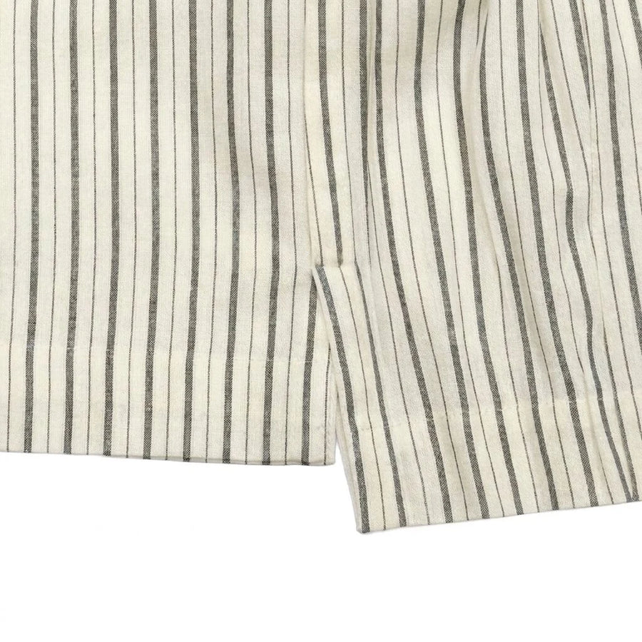 Side Vents with Reinforced Hem Stitching