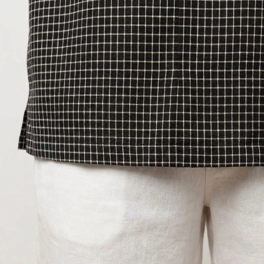 Side Vents with Reinforced Hem Stitching