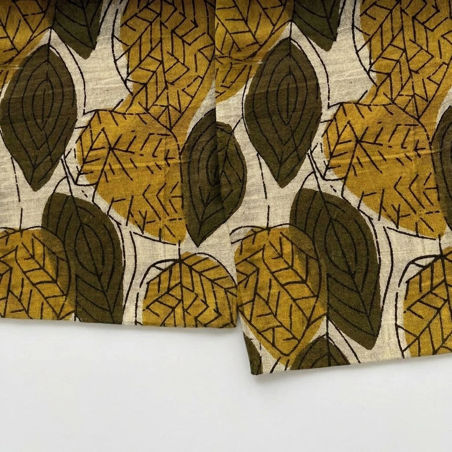 Side Vents with Reinforced Hem Stitching