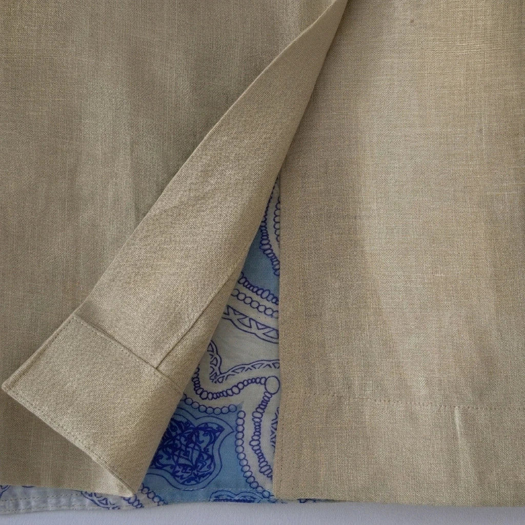 Biscotti Taupe – feature 5